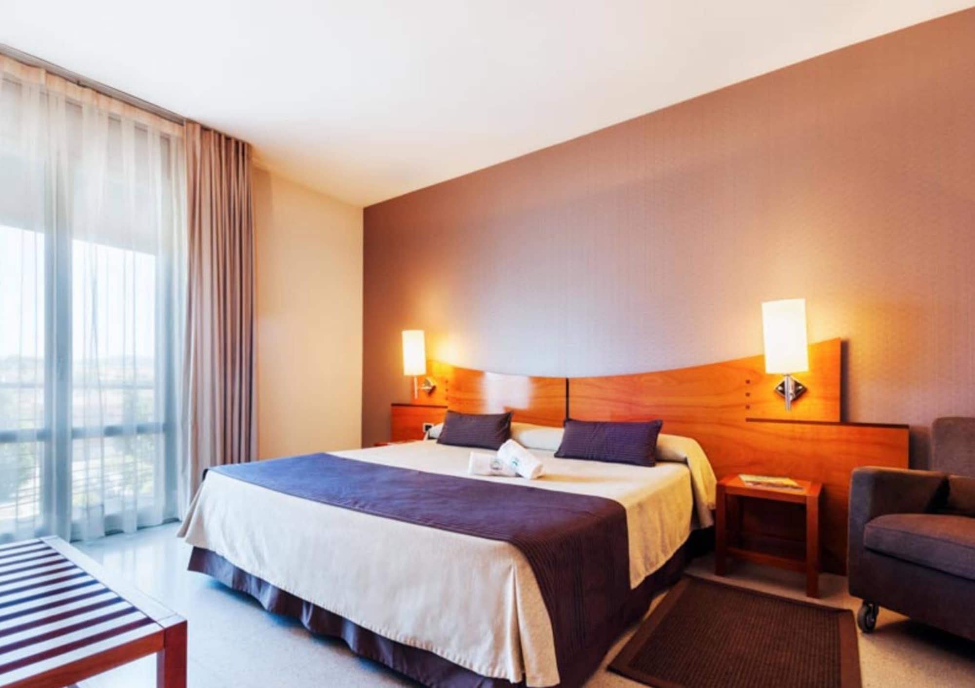 Hotel กราโนแยร์ส ภายนอก รูปภาพ