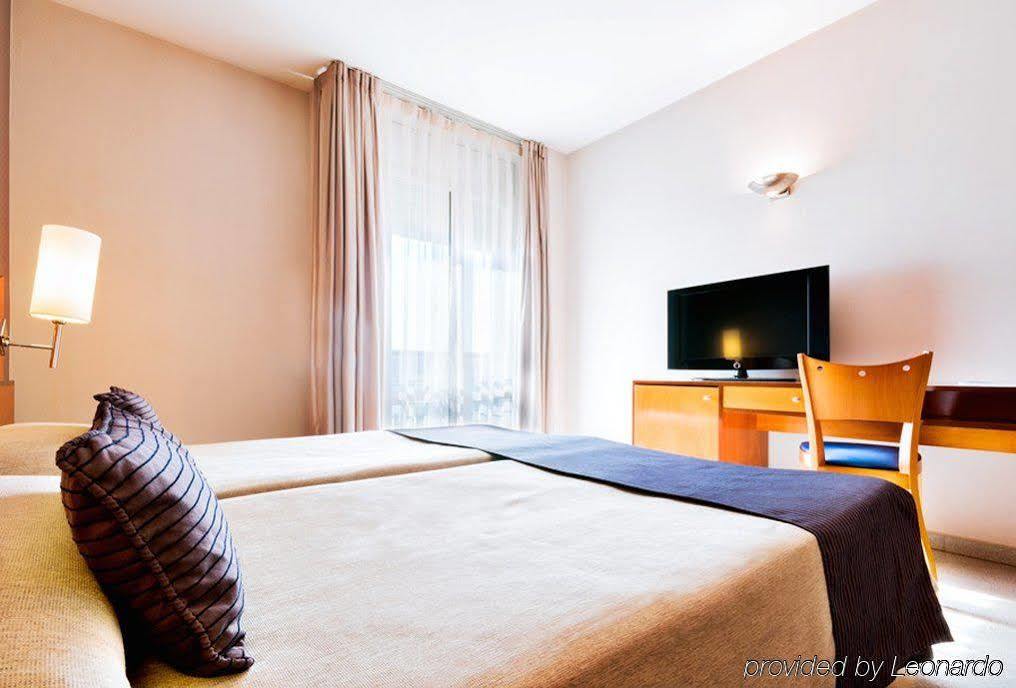 Hotel กราโนแยร์ส ภายนอก รูปภาพ